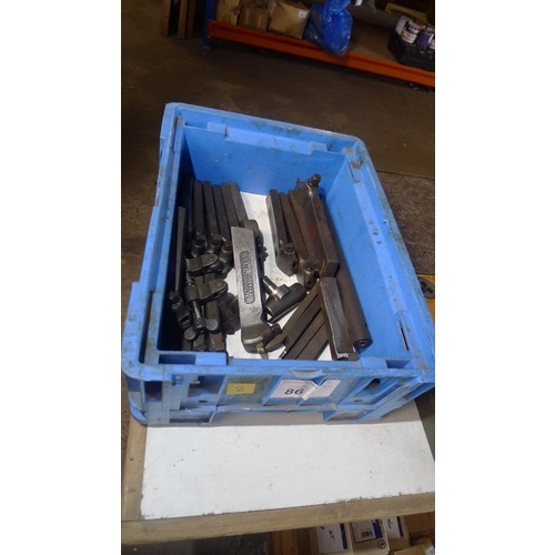 86 - 1 box containing a quantity of various turning tools