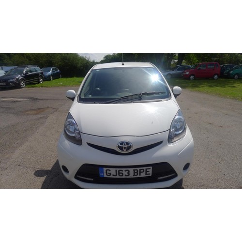 782 - Toyota Aygo Move With Style VVT-I 5dr hatch, Reg GJ63 BPE, 1st reg 30/09/2013, 5 sp manual petrol 99... 