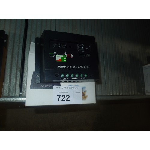 722 - 1 PWM solar charge controller type 20I, 20A, 12/24v