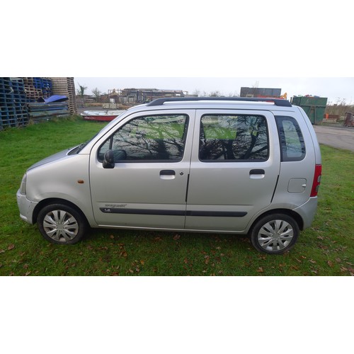 2 - Suzuki Wagon R+GL 4 dr Estate Silver, Reg  LM54 JDJ 24/01/2005, 5sp manual petrol 1328cc. MoT Expire... 