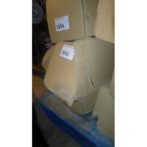 3055 - 2 boxes each containing one pair of metal trestle supports by Rock Solid Type RT65S, 65 cm high and ... 