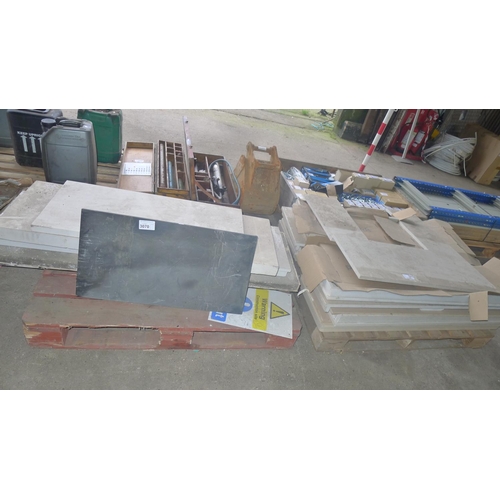 3070 - 2 pallets containing a quantity of various Marble fire place back panels & hearths