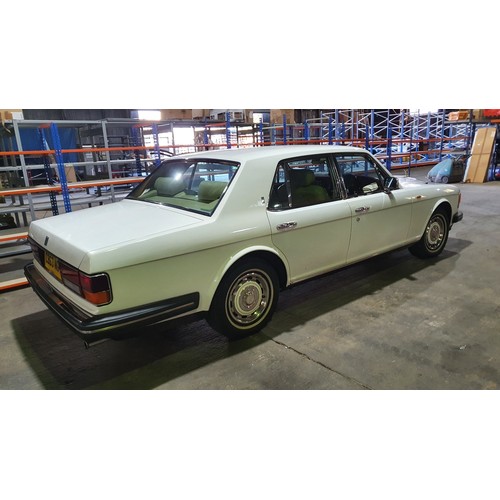 5 - Rolls Royce Silver Spirit, White, 4 dr saloon, reg: C863 NGJ, 21/02/1986, 6750cc petrol Automatic. M... 