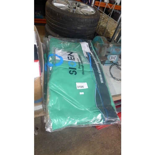 3106 - 7 x Green chemical protection overalls by Sioen Apparel (4 x L and 3 x XL)