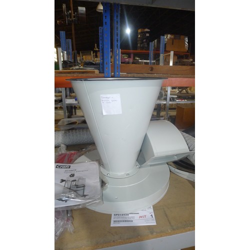 3322 - 1 Craft AC118CE Cyclone dust extractor, 240v, RRP £796 (SP018528). Motor runs, extractor appears to ... 