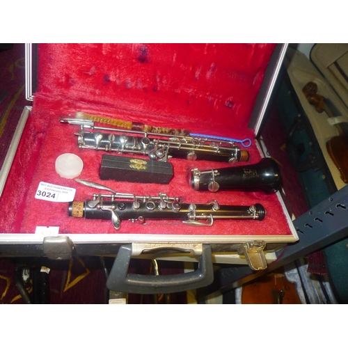 3024 - An oboe in carry case by Boosey and Hawkes