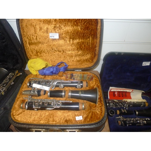 3079 - A Corton clarinet with carry case