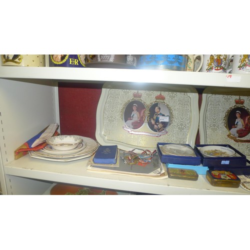 3111 - A large quantity of vintage royal memorabilia including metal trays, metal biscuit tins, ceramic mug... 