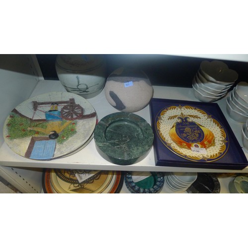 3130 - A quantity of miscellaneous decorative wall plates small vases and other ornaments etc (two shelves)