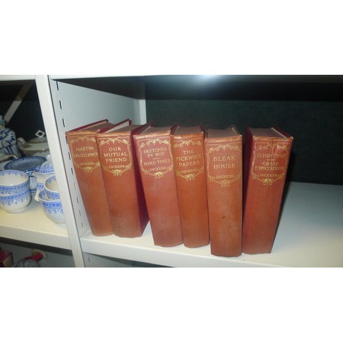 3136 - 16 hard bound volumes of Dickens