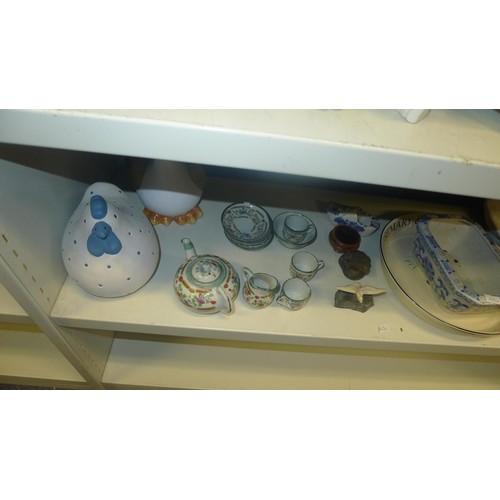 3159 - A large quantity of miscellaneous decorative pottery china and glassware etc (5 shelves)