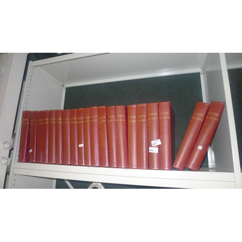 3151 - 20 vintage bound volumes of punch