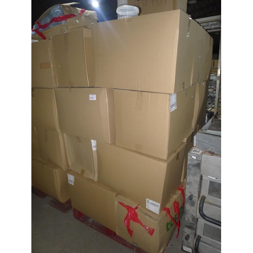 1012 - A large quantity of various disposable/reusable pots and lids, contents of 1 pallet