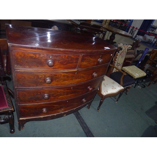 3420 - A Victorian Mahogany bow front chest of two short and three long drawers approx 105cm wide