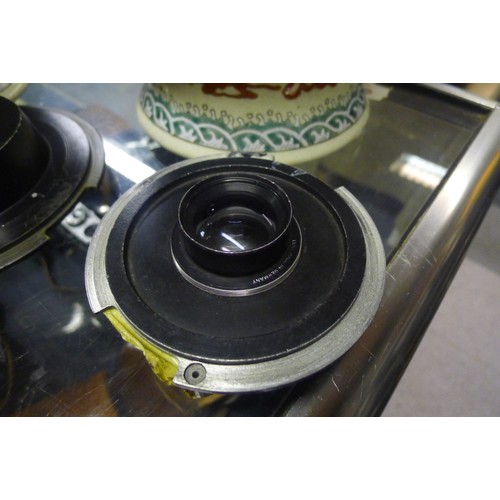 3174 - 1 Asahi Pentax KX camera with a Pentax Macro 1:4/50  lens fitted, 1 Minolta Riva AF35 camera and 8 v... 