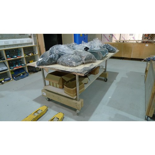 99 - 1 work bench on wheels with shelf below approx 244 x 122cm