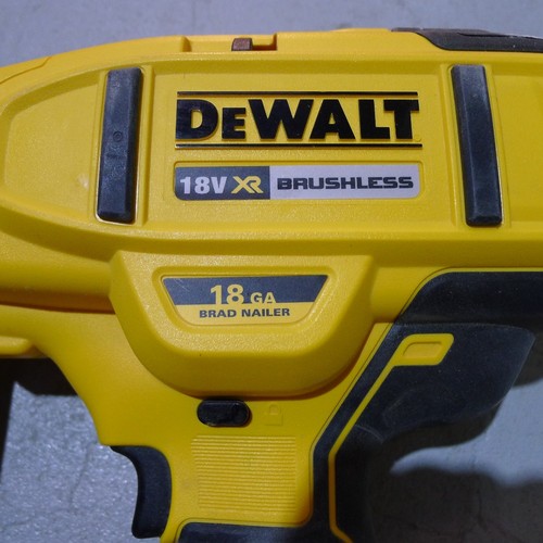 103 - 1 Dewalt 18v XR  Brushless cordless 18GA brad nailer type DCN680 (body only, no batteries or charger... 