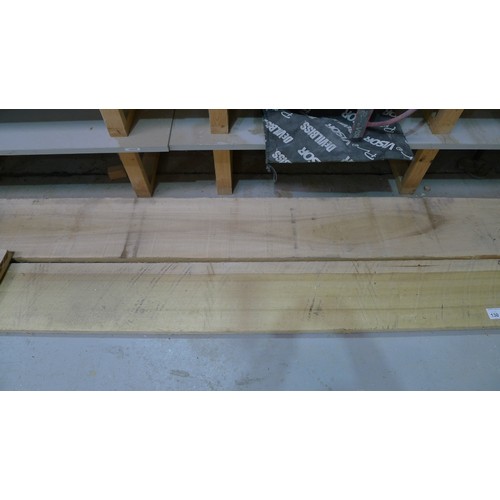 130 - 3 wood boards comprising at approx 434 cm long x 30cm wide x 3.5cm thick, 1 at approx 480cm long x 2... 