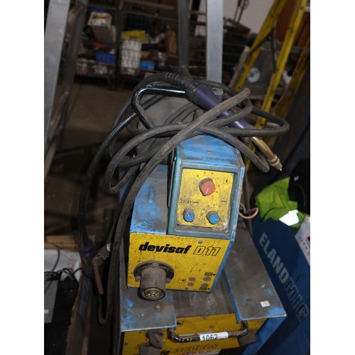 1062 - 1 welder by SAF type Safmig 360BLS, 3ph, with a Devisaf D11 wire feed unit, leads etc