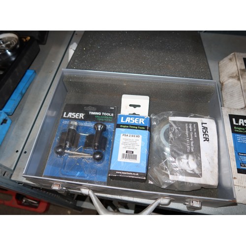 1188 - A Laser oil pressure tester kit, a Laser alternator tool set, a Laser Citroën / Peugeot engine timin... 