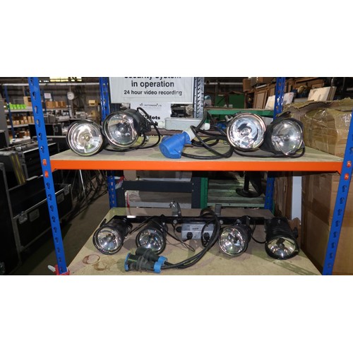 380 - 2 metal bars each with 4 x 240v spotlights attached. Contents of 2 shelves