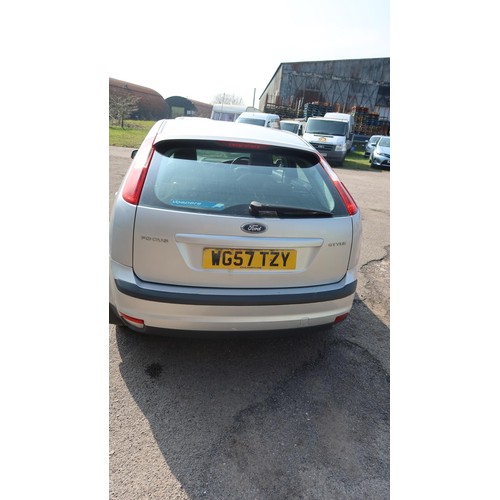 1718 - Ford Focus Style 5 dr Hatchback, silver, Reg WG57 TZY , 1st reg 31/12/2007, 5 spd manual petrol 1596... 