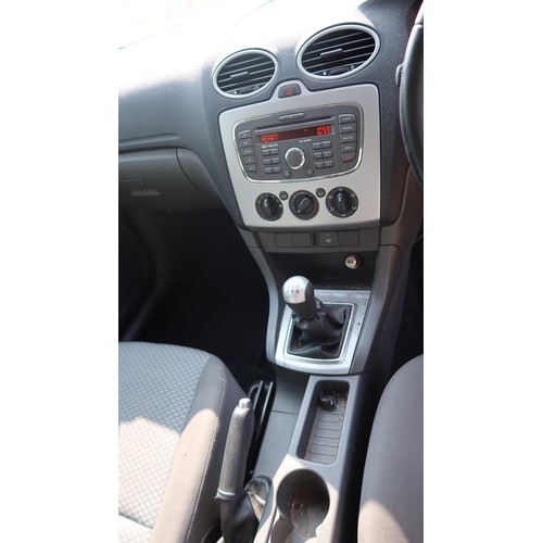 1718 - Ford Focus Style 5 dr Hatchback, silver, Reg WG57 TZY , 1st reg 31/12/2007, 5 spd manual petrol 1596... 