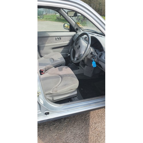 1721 - Nissan Micra SE, 5 dr hatch Silver, Reg KU51 KWT, 01/09/2001, 5 spd manual petrol 1348cc, MoT NONE E... 