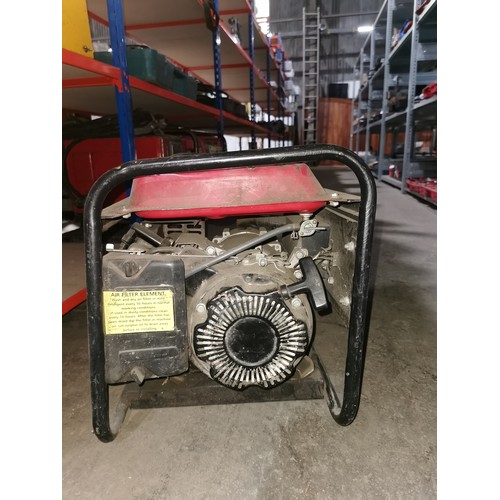 1144 - 1 pull start petrol engine generator by Rockworth Power task, max output 1.1kva / 240v