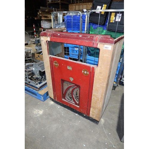 3061 - A vintage part red painted Jukebox cabinet missing part of front panel and top suitable for restorat... 