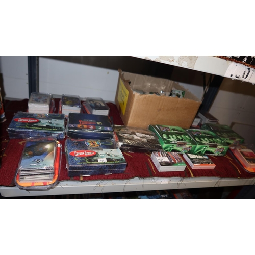 3107 - A quantity of various trading card sets including Captain Scarlet, Thunderbirds, Joe 90, Blakes 7 et... 