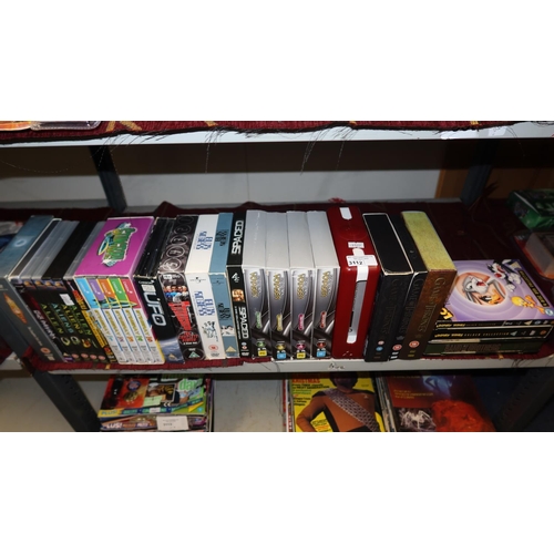 3112 - A quantity of dvd box sets including Gerry Anderson, Thunderbirds, Stingray, Fireball XL5, UFO, Buck... 