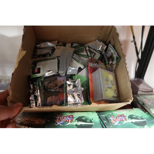 3107 - A quantity of various trading card sets including Captain Scarlet, Thunderbirds, Joe 90, Blakes 7 et... 