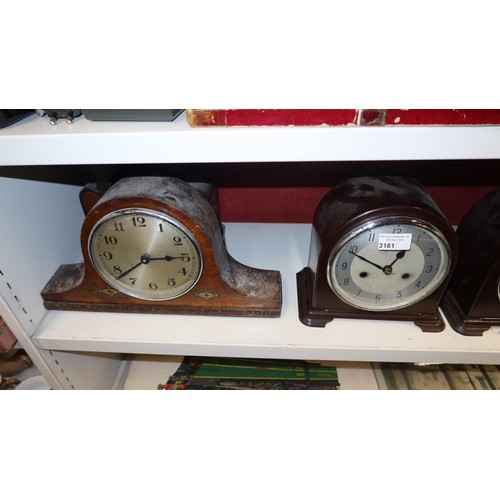 3161 - 2 vintage Bakelite domed top mantel clocks, 2 wooden domed mantel clocks, a vintage kitchen wall clo... 