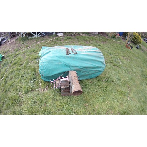 2093 - A 10 x 12ft inflatable bouncy castle (frog) supplied with an inflating blower 240v, a rain cover and... 