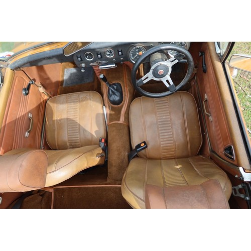 4 - MG Midget Mk 111,  Bronze, reg. no. SAP 562N, 13/08/1974, manual 4 spd gearbox, odometer reads 94,03... 