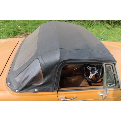 4 - MG Midget Mk 111,  Bronze, reg. no. SAP 562N, 13/08/1974, manual 4 spd gearbox, odometer reads 94,03... 