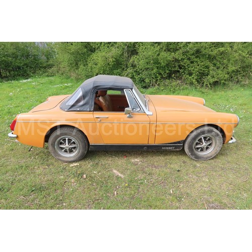 4 - MG Midget Mk 111,  Bronze, reg. no. SAP 562N, 13/08/1974, manual 4 spd gearbox, odometer reads 94,03... 