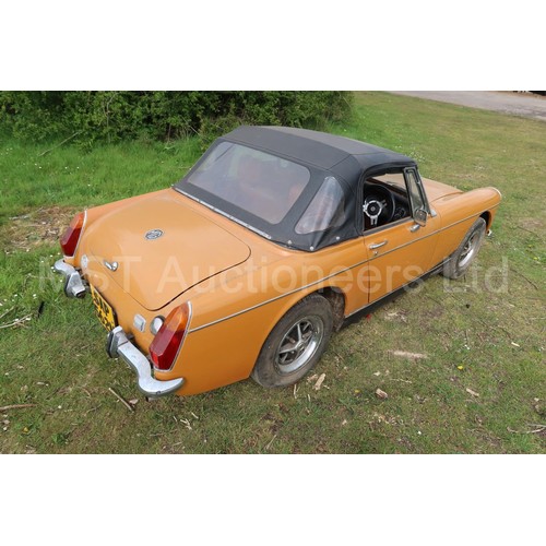 4 - MG Midget Mk 111,  Bronze, reg. no. SAP 562N, 13/08/1974, manual 4 spd gearbox, odometer reads 94,03... 