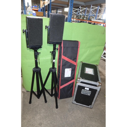 69 - 2 x speakers by d & b Audiotechnik type E3 supplied in a wheeled flight case with hinged top approx ... 