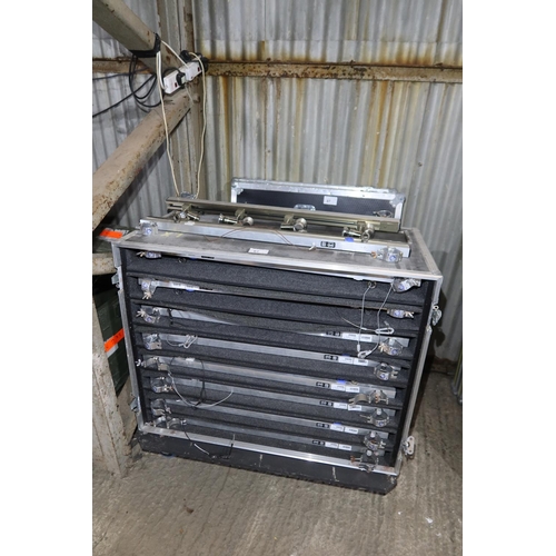 87 - A wheeled double sided flight case with lift off front and back approx 109 x 69 x 100cm high (includ... 