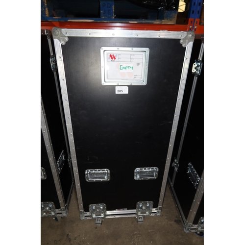 285 - 1 wheeled storage flight case with two part lift off top (empty) approx 62 x 58 x 144cm high (includ... 