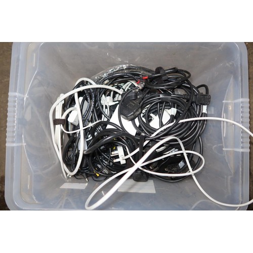 143 - A quantity of various computer and other items including a Dark Rock Pro 4 CPU cooler, leads, Netgea... 