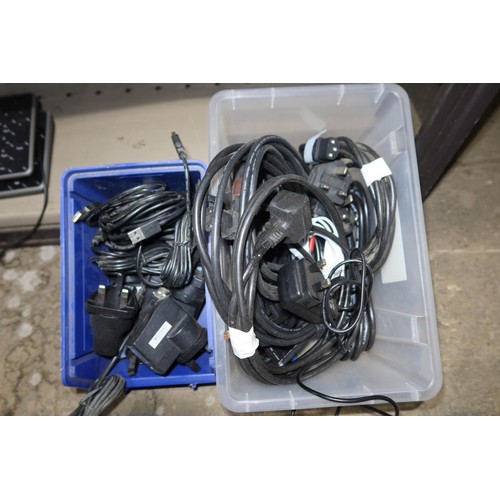 143 - A quantity of various computer and other items including a Dark Rock Pro 4 CPU cooler, leads, Netgea... 