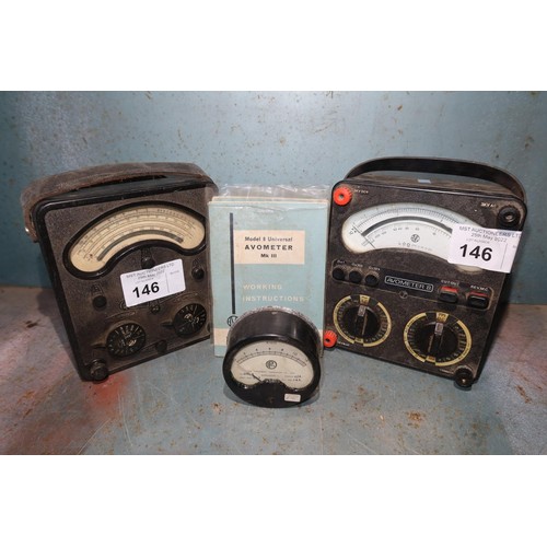 146 - 2 x Universal Avometers (1 x model 40 & 1 x model 8 Mark V), 2 x instruction books for a Avometers m... 
