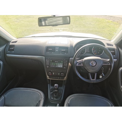 167 - Skoda Yeti Elegance 1.2 TSI Silver, 5 dr Estate, Reg; WJ64 TGO, 18/09/2014, 6 spd manual petrol, 119... 
