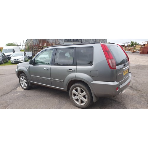 175 - Nissan X-Trail Aventura DCi grey Estate 4x4. Reg BV07 WBZ, 1st Reg. 29/06/2007, 6 spd manual diesel ... 
