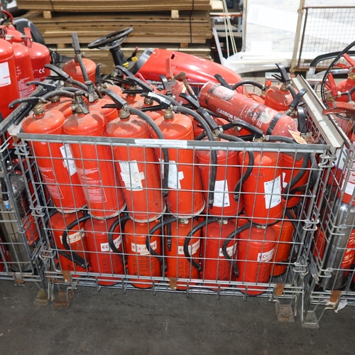 555 - A quantity of various fire extinguishers - Contents of 1 stillage which is not included