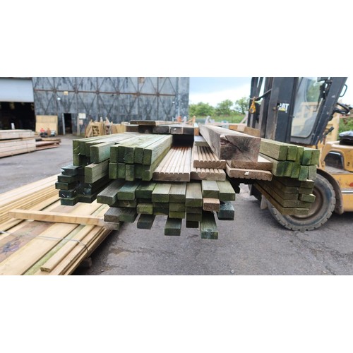 904 - A qty of timber to inc 5x2.5cm, 14x2.5cm, 7x4.5cm etc. Lengths vary up to 540cm