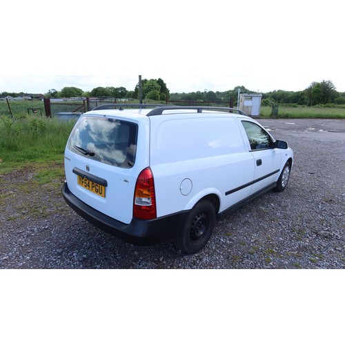 542A - Vauxhall Astra Van LS CDTI Van . Reg YF54 PGU, 1st reg 21.12/2004, White, car derived van, 5 speed m... 